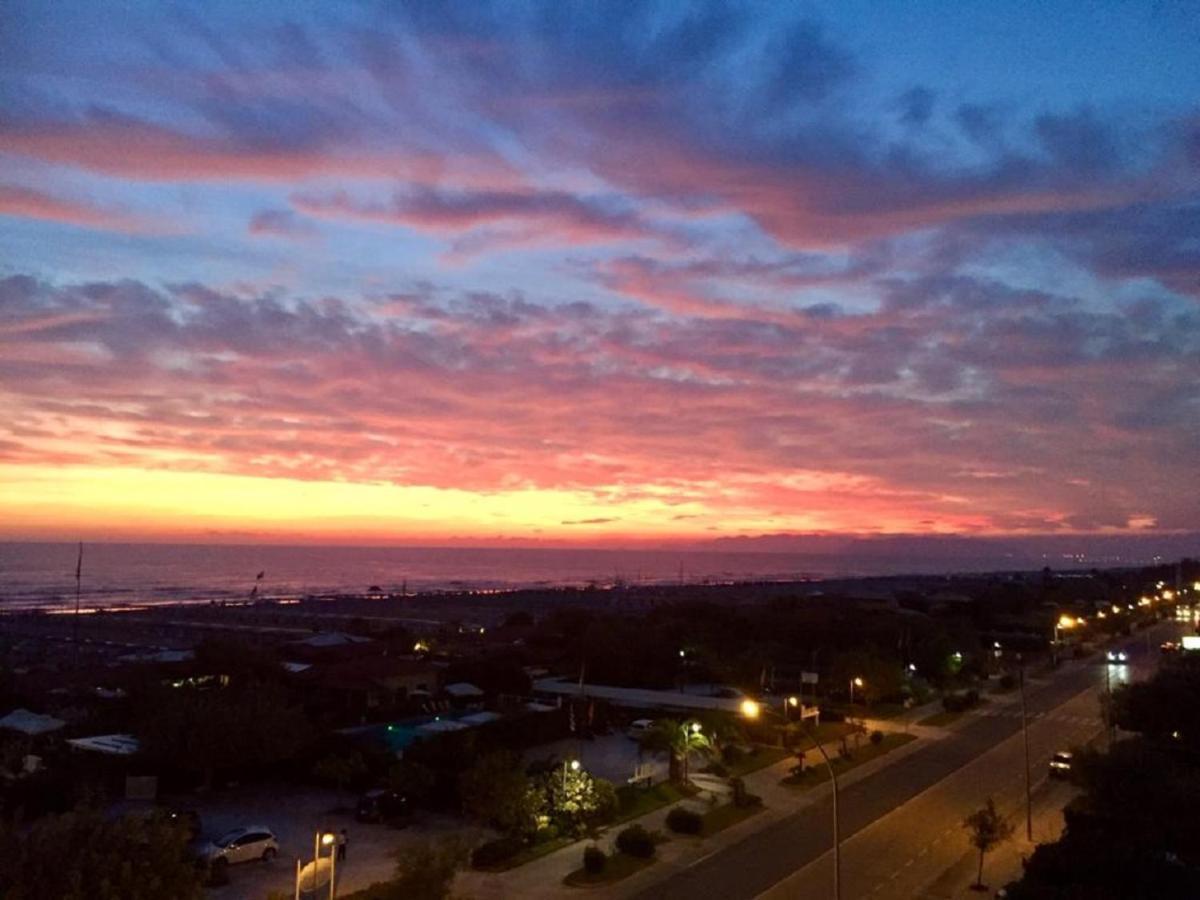 Arianna Hotel Marina di Pietrasanta Luaran gambar