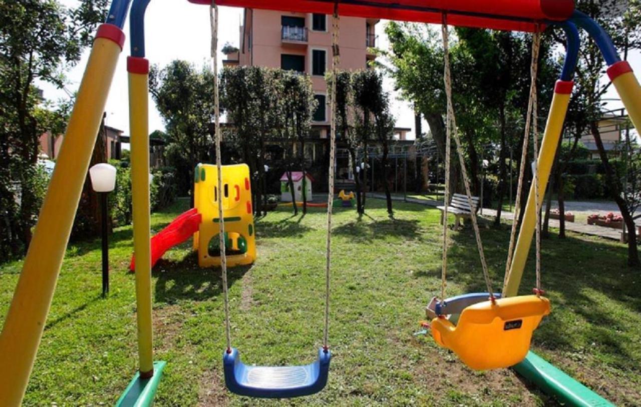 Arianna Hotel Marina di Pietrasanta Luaran gambar